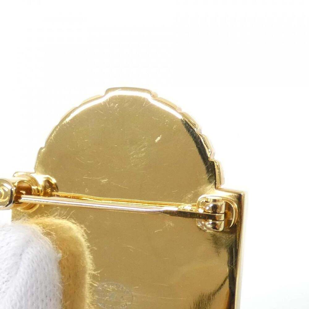 CHANEL Authentic Gold Brooch - Picture 3 of 4